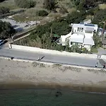 Ricardo By The Sea 4* パロス島
